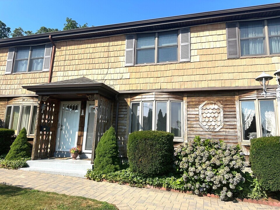 1 Cora St in New Haven, CT - Building Photo