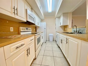 10440 SW 156th Ct, Unit 729 in Miami, FL - Building Photo - Building Photo