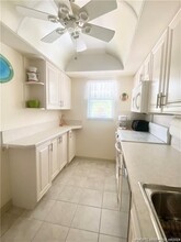 974 NW Spruce Ridge Dr in Stuart, FL - Building Photo - Building Photo