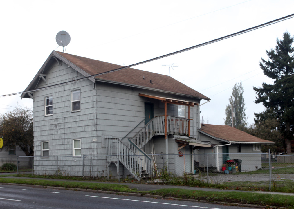 2321 S 12th St in Tacoma, WA - Building Photo