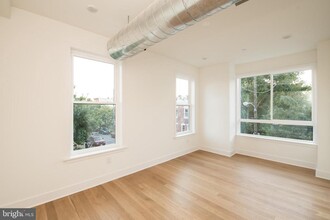 616 W Norris St in Philadelphia, PA - Foto de edificio - Building Photo