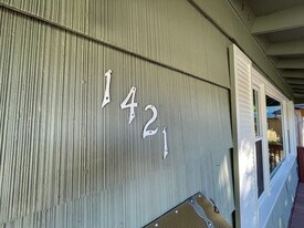 1421 Samuel Way in Reno, NV - Building Photo