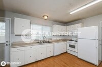 1716 Springhill Dr photo'