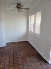 641 Shalimar Dr, Unit Apt B in Costa Mesa, CA - Foto de edificio - Building Photo