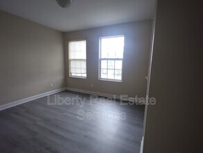 114 Governors Blvd in Hinesville, GA - Foto de edificio - Building Photo