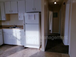 742 Wasatch St in Midvale, UT - Building Photo - Building Photo