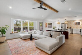 3808 Leafield Dr in Austin, TX - Building Photo - Building Photo