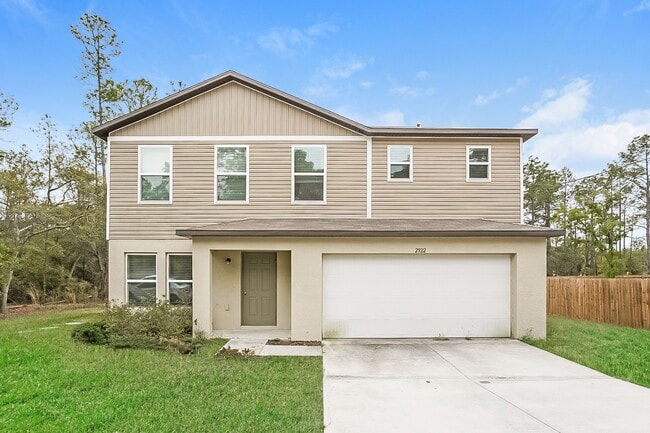 property at 2922 W Higgins Pl