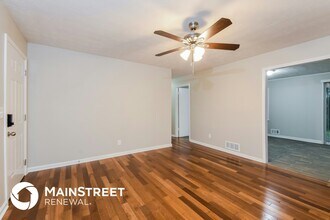 3741 Cindy Dr in Douglasville, GA - Foto de edificio - Building Photo