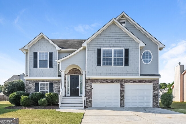 property at 23 Liberty Crossing Dr NE