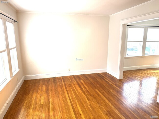 43 Winter St, Unit 1 in Medford, MA - Building Photo - Building Photo