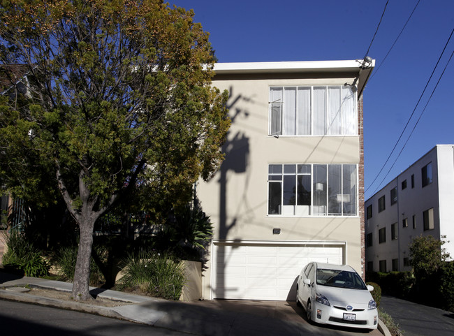 388-394 Staten Ave in Oakland, CA - Foto de edificio - Building Photo