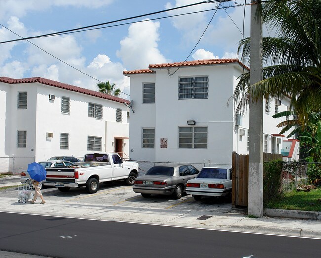 531-541 SW 7th St in Miami, FL - Building Photo - Building Photo