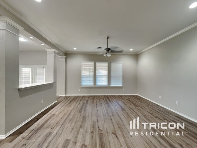 630 Azalea Dr in Glenn Heights, TX - Building Photo - Building Photo
