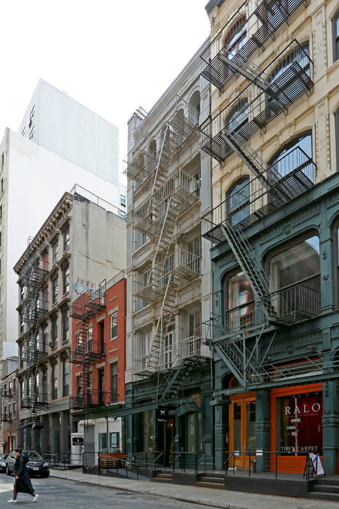 27 Howard St in New York, NY - Foto de edificio