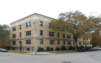 900 W Dakin St in Chicago, IL - Building Photo - Building Photo