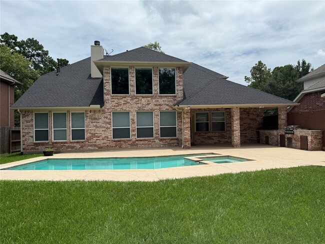 property at 66 Fulshear Ct