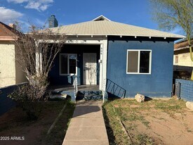 806 E 7th St in Douglas, AZ - Building Photo