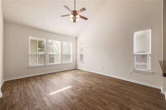 1925 Littlefield St in Austin, TX - Building Photo - Building Photo