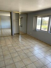 9238 Citrus Ave in Fontana, CA - Building Photo - Building Photo