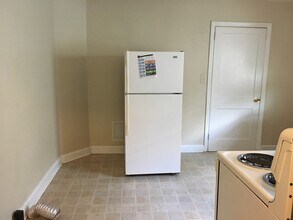 716 Warren St in Greensboro, NC - Building Photo - Building Photo