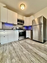 31-35-35 Norwood Ave in Staten Island, NY - Building Photo - Building Photo