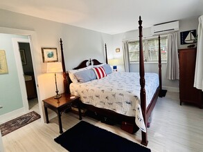 2544 First St, Unit Condo Steps to Downtown in Ft. Myers, FL - Building Photo - Building Photo