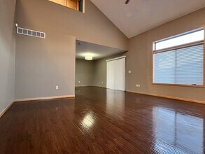 1765 Sara Ct in North Liberty, IA - Building Photo - Building Photo