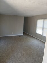 820 Grant Ave in Junction City, KS - Building Photo - Building Photo
