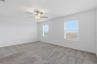 32127 Powderpuff Mimosa Dr in San Antonio, FL - Building Photo - Building Photo