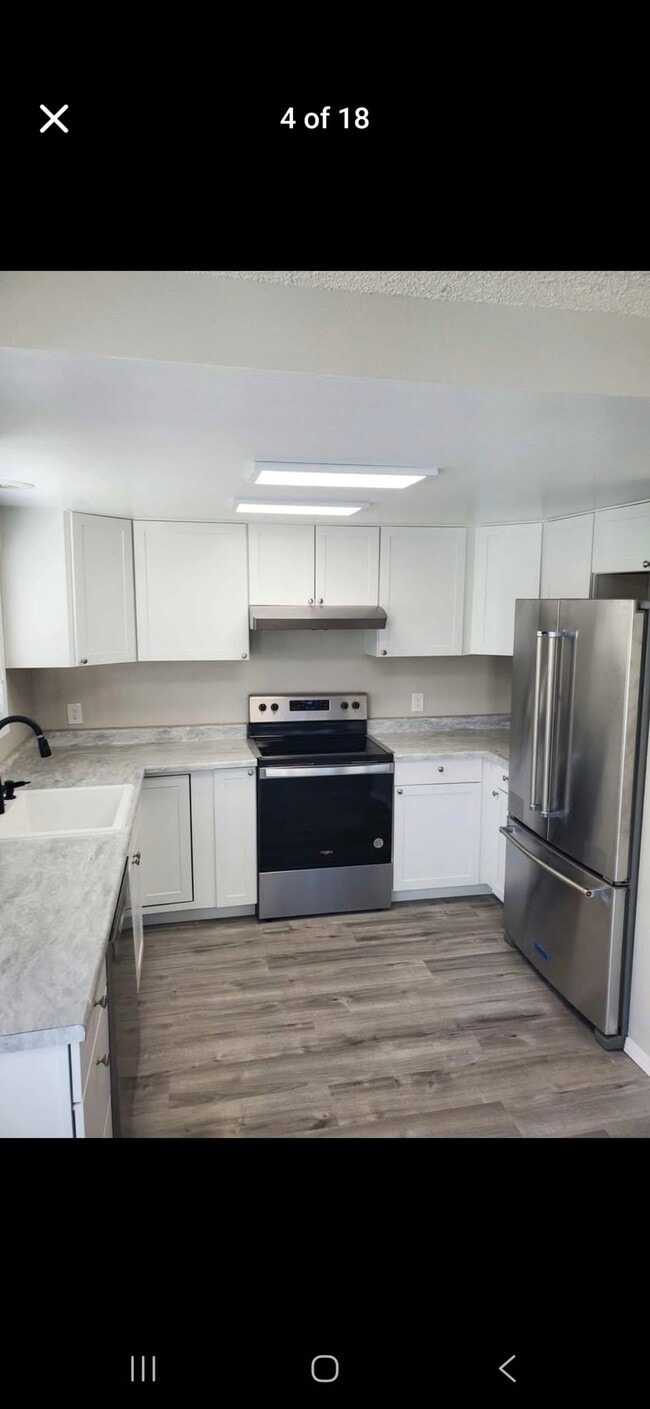 1216 N Williams St, Unit unit B in Kennewick, WA - Building Photo - Building Photo