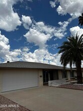 9338 W Glen Oaks Cir N in Sun City, AZ - Building Photo - Building Photo