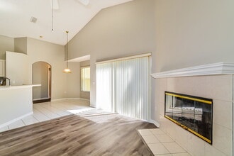 2297 Blake Way in Ocoee, FL - Building Photo - Building Photo