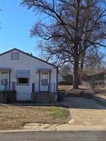 3549 St Sebastian Ln in St. Ann, MO - Building Photo