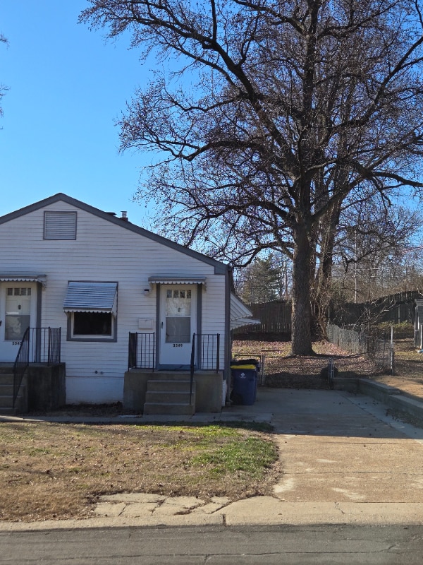 3549 St Sebastian Ln