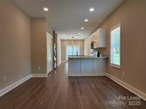 907 S Myrtle Ave in China Grove, NC - Building Photo - Building Photo