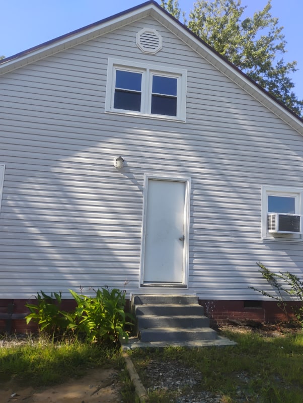 963 W Main St in Forest City, NC - Building Photo - Building Photo