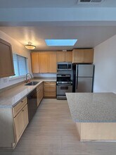 55-57 Bayo Vista Way in San Rafael, CA - Building Photo - Building Photo