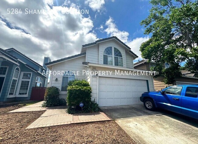property at 5284 Shamrock Common