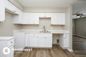 7113 N 50th St in Tampa, FL - Building Photo - Building Photo