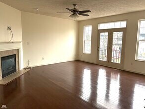 420 W Main St in Carmel, IN - Building Photo - Building Photo