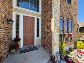 2917 Samson Dr in Lorena, TX - Building Photo