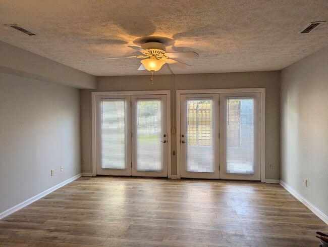 4178 Spirea Dr in Wilmington, NC - Building Photo - Building Photo