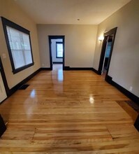 315 E 24th St in Des Moines, IA - Building Photo - Building Photo