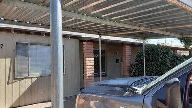 4717 N 47th Dr in Phoenix, AZ - Building Photo - Building Photo