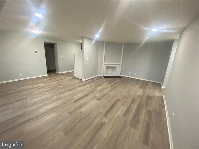 property at 5801 Quantrell Ave