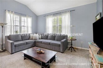 7651 W 158th Terrace in Overland Park, KS - Building Photo - Building Photo