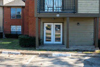 Westwind Condominiums in Garland, TX - Building Photo - Building Photo