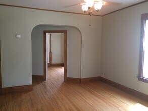 2745 Colfax Ave South in Minneapolis, MN - Foto de edificio - Building Photo