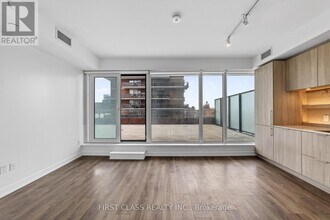 28 Ann St in Mississauga, ON - Building Photo - Building Photo